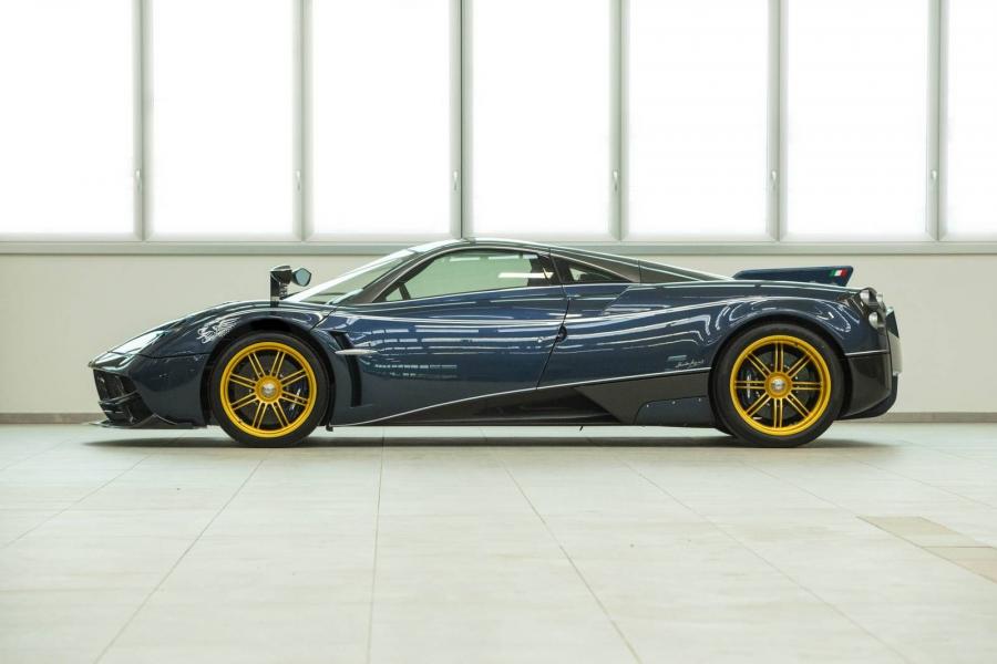  Pagani Huayra Dinastia Limited Edition 2014 года  (фото 12 из 40)